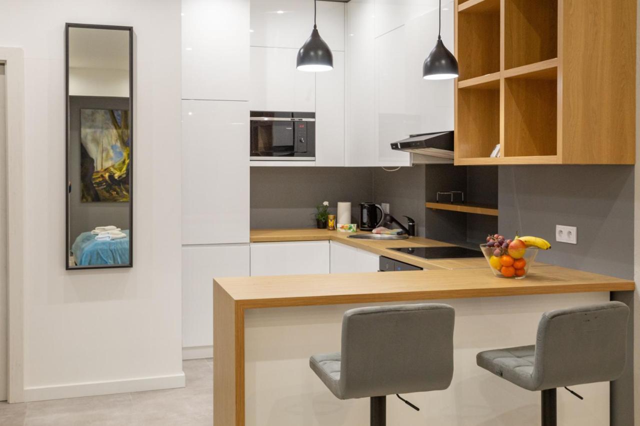 Shy But Shining! Lovely, Stylish & Fully Equipped. Apartment Krasków Exterior foto