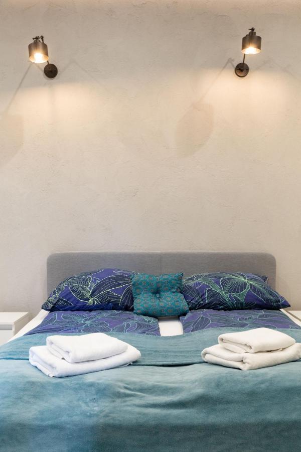 Shy But Shining! Lovely, Stylish & Fully Equipped. Apartment Krasków Exterior foto