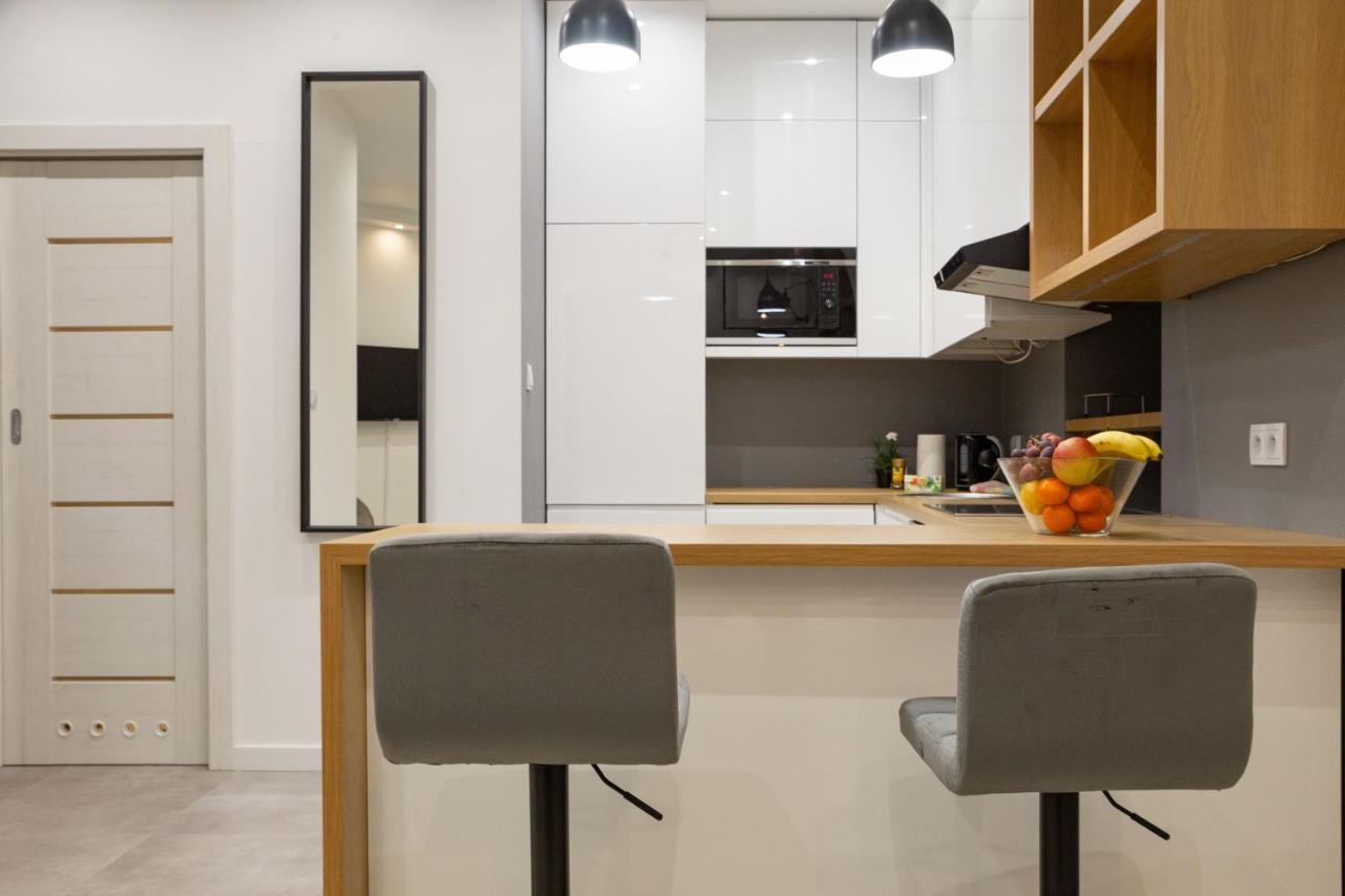 Shy But Shining! Lovely, Stylish & Fully Equipped. Apartment Krasków Exterior foto